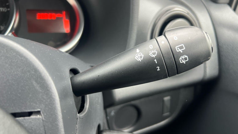 Dacia Sandero 1.0 SCe Essential 5dr Petrol Hatchback